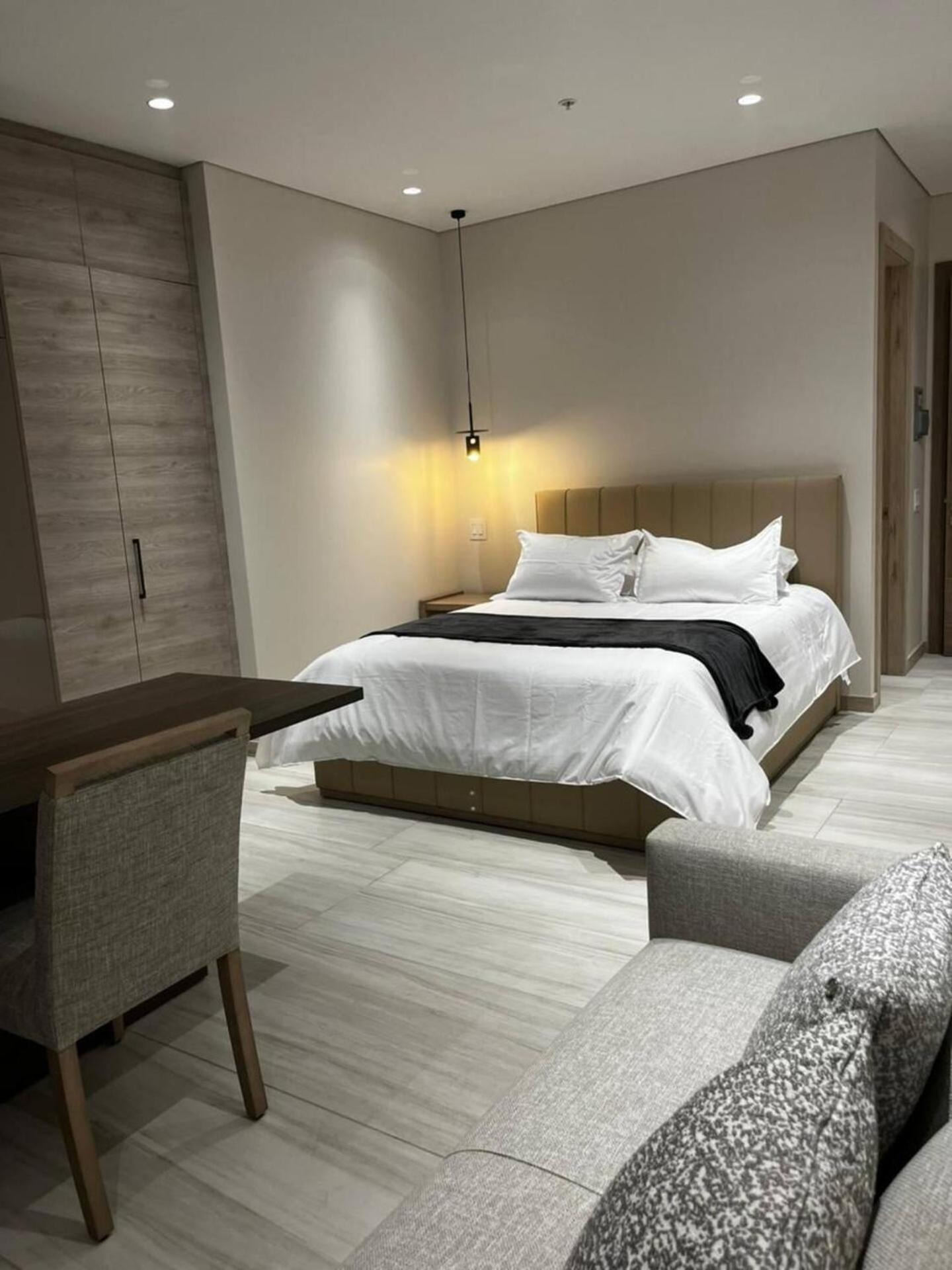 Le Parc Residences - Luxury Suites キト エクステリア 写真