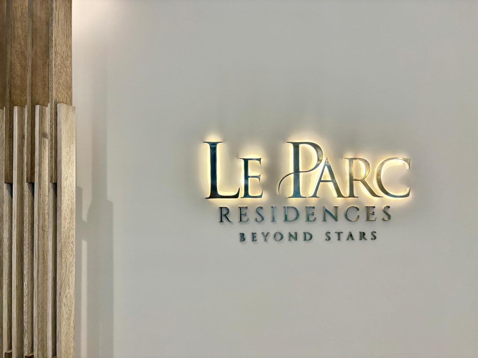 Le Parc Residences - Luxury Suites キト エクステリア 写真
